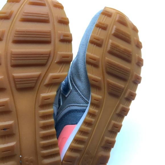 New balance shoes size 6 - Picture 5 of 6